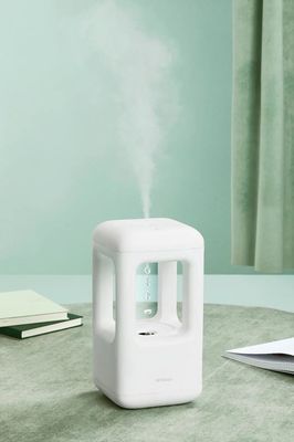 揭秘“反重力”加湿器 科技与美学的交融，让水滴“逆流而上”的奥秘